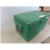 Image 2 : Aluminum Picnic Cooler 13'' x 22'' x 12'' 