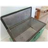 Image 3 : Aluminum Picnic Cooler 13'' x 22'' x 12'' 