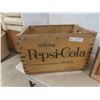 Image 2 : 2 Wood Crates: Shea's, Pepsi Cola 