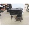 Image 2 : McClary CPR #23 Van Caboose Wood Heater/Stove 