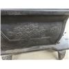Image 8 : Acme No.125 Wood Heater 22'' x 32'' x 12'' 