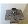 Image 2 : Wood Heater #9 21'' x 21 1/2'' x 16'' 
