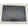 Image 2 : 41pce Flatwear Set with Case, Griddle 11 1/2'' x 16 3/4'' 