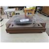 Image 1 : Yamaha Model YP-7010 with Dust Cover 