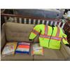 Image 1 : New Insulated Safety Reflective Jacket Size XL, 3 Rain