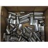 Image 2 : 3/8'' Drive Sockets, Standard/Metric, Extensions & 5 Ratchets 