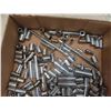 Image 2 : 1/4'' Drive Sockets (Standard/Metric), Extensions, 3 Ratchets 