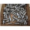 Image 8 : 3/8'' Drive Sockets (Metric/Standard) , Extensions & 5 Ratchets 