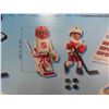 Image 3 : Playmobil NHL hockey - New or Store Return  