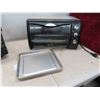 Image 2 : Black and Decker Toaster Oven , Toastmaster Table Top Oven 