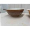 Image 2 : Set of 4 Pyrex Mixing Bowls 