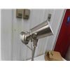 Image 2 : 3 Stainless Lamps 