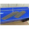 Image 2 : 2 Vehicle Ramps 9000lbs Capacity 31 1/2'' Long 