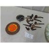 Image 1 : 10 Smoking Pipes, 2 Ashtrays (1) with Bayco Advert. 