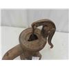 Image 2 : Monarch Hand Water Pump 