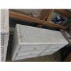 Image 8 : 2 Wicker Dressers 40'' x 27'' x 18'' & 30'' x 54'' x 18'' 