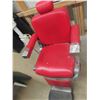 Image 3 : Hair Stylist/Barber Chair 