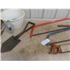 Image 2 : Fencing Wire Tightener, 2 Meat Saws, 2 Buck Saws, 