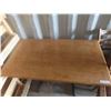 Image 3 : Double Pedestal Café Table with 4 Chairs 30'' x 48'' x 27'' 