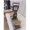 Image 3 : 2 Scales 