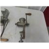Image 2 : 5 Meat Grinders 