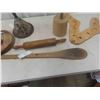 Image 2 : Laundry Plunger, Kaposke Hammer, Rolling Pin, Dessert