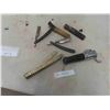 Image 1 : Lighter, 2 Straight Blades, Folding Ruler 