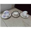 Image 2 : 10 Teacups with Saucers: Aynsley, Colclough 