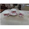 Image 2 : China: Creamers, Sugar Bowl, Teapot, Queen Anne, 