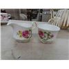 Image 3 : China: Creamers, Sugar Bowl, Teapot, Queen Anne, 