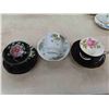 Image 3 : 9 Teacups with Saucers: Colclough & More 