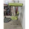 Image 3 : Fold Up Lawn Chair with Canopy, Tent/Canopy