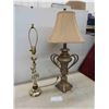 Image 1 : 2 Lamps 1 Shade, Tallest is 31'' 