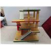 Image 3 : Wooden Kids Garage/Car Wash Play Crate 18'' x 21'' x 