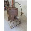 Image 1 : Barrel Tumbler Butter Churn