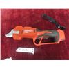Image 1 : New Milwaukee Pruning Shears 12V