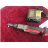 Image 2 : Mac 3/8'' Ratchet 12V with Compatible Dewalt Charger & 