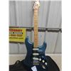Image 2 : Squires Stratocaster Fender Electric Guitar with Soft Case 
