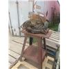 Image 1 : Craftsman Mitre Saw on Power Tool Stand