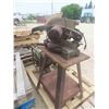 Image 5 : Craftsman Mitre Saw on Power Tool Stand