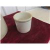 Image 6 : 2 Stoneware Crocks (1) Medalta 3 Gallon, (1) 1/2 Gallon