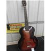 Image 2 : Harmony Monterry Vintage Acoustic Guitar with Modern 