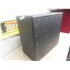 Image 7 : Concert Speaker 23'' x 23 1/2'' x 13'' 