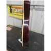 Image 11 : Vintage Electric Guitar with Case 