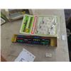 Image 7 : Train Set Accessories: Buildings, Cars, Crossings, Grass 