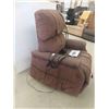 Image 4 : Golden Powerlift Reclining Chair 