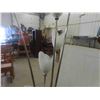 Image 4 : Modern Sway Floor Lamp