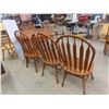 Image 8 : Oak Table 31'' x 60'' x 37'' with 6 Chairs 