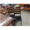 Image 9 : Table 30'' x 64'' x 42'' & 4 Chairs 