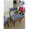 Image 2 : 4 Wood TV Stands , 2 Chairs, No Rack
